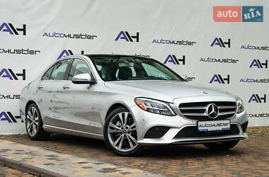 Седан Mercedes-Benz C-Class 2019 в Киеве