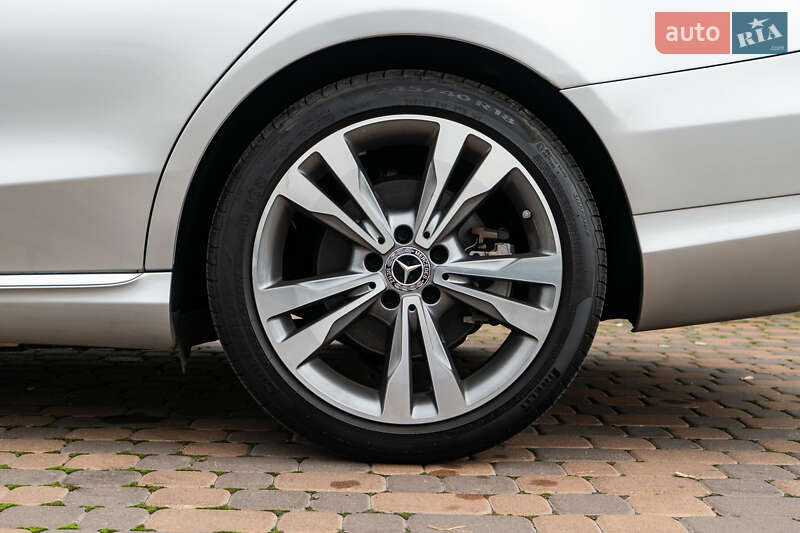 Седан Mercedes-Benz C-Class 2019 в Києві фото 25 Седан Mercedes-Benz C-Class 2019 в Києві