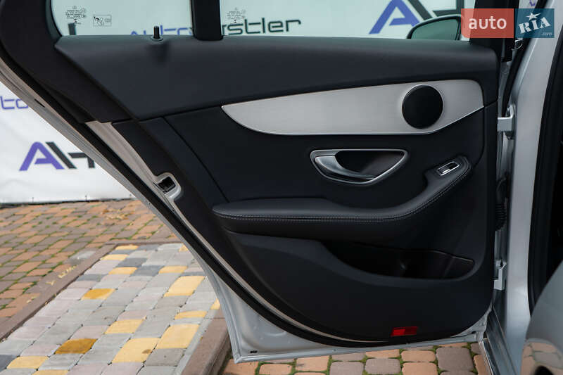 Седан Mercedes-Benz C-Class 2019 в Києві фото 50 Седан Mercedes-Benz C-Class 2019 в Києві