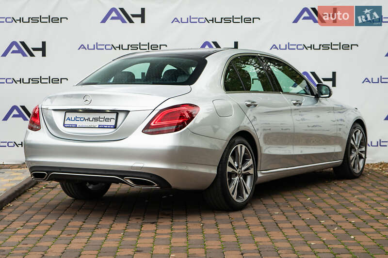 Седан Mercedes-Benz C-Class 2019 в Києві фото 21 Седан Mercedes-Benz C-Class 2019 в Києві