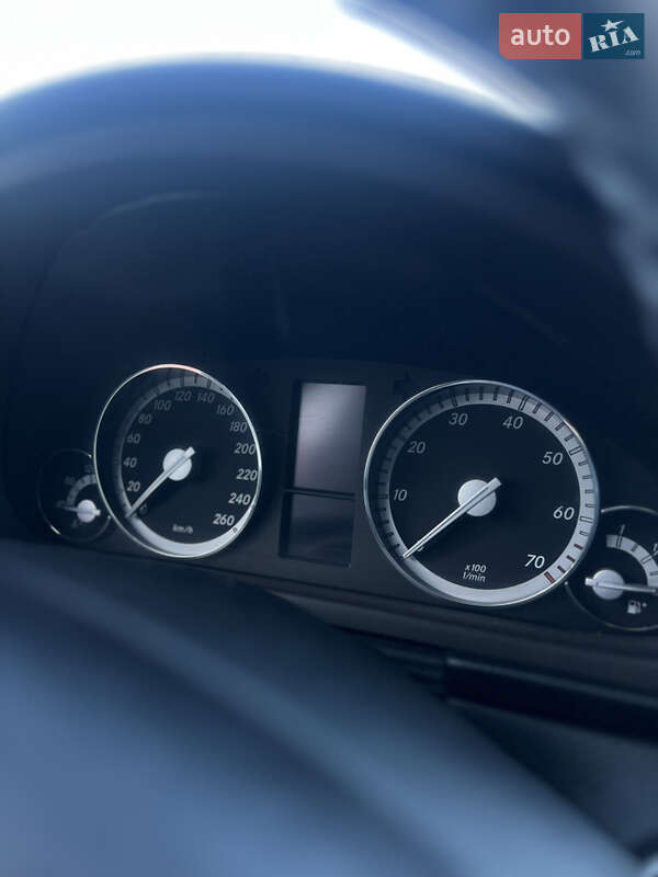 Седан Mercedes-Benz C-Class 2006 в Виннице