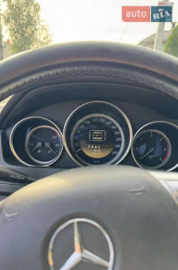 Универсал Mercedes-Benz C-Class 2011 в 
