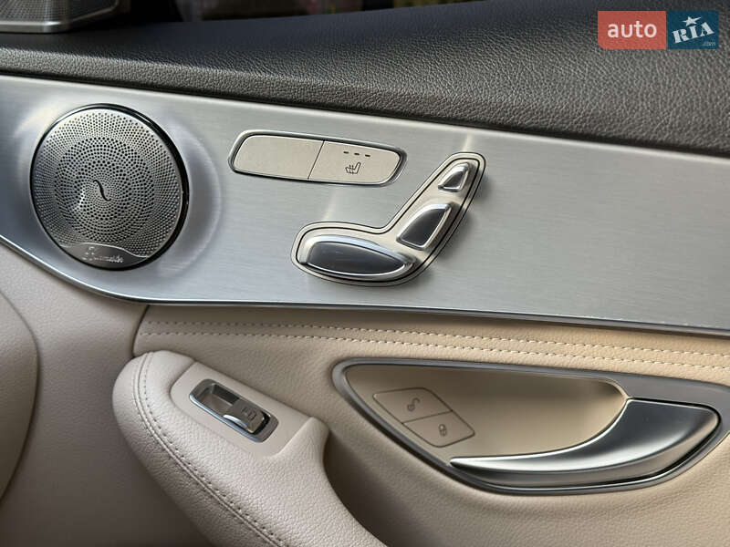 Седан Mercedes-Benz C-Class 2016 в Киеве фото 29 Седан Mercedes-Benz C-Class 2016 в Киеве