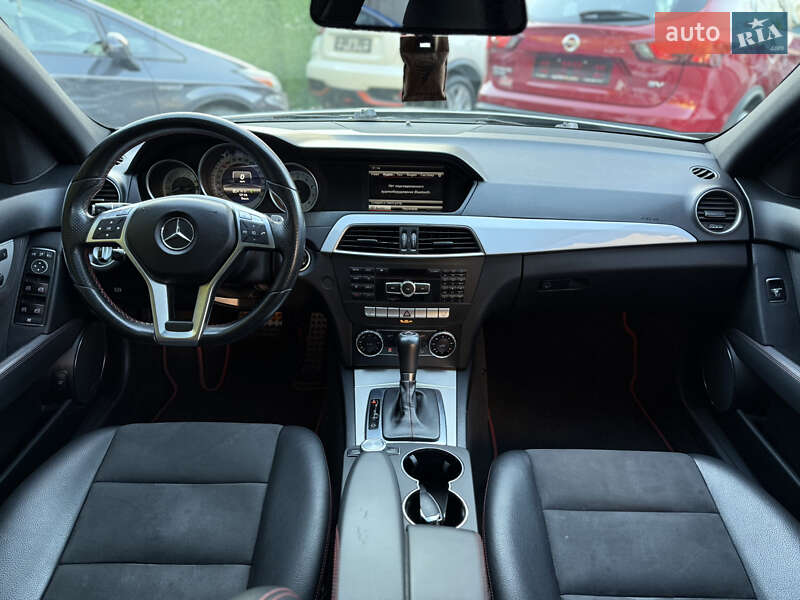 Седан Mercedes-Benz C-Class 2013 в Одессе