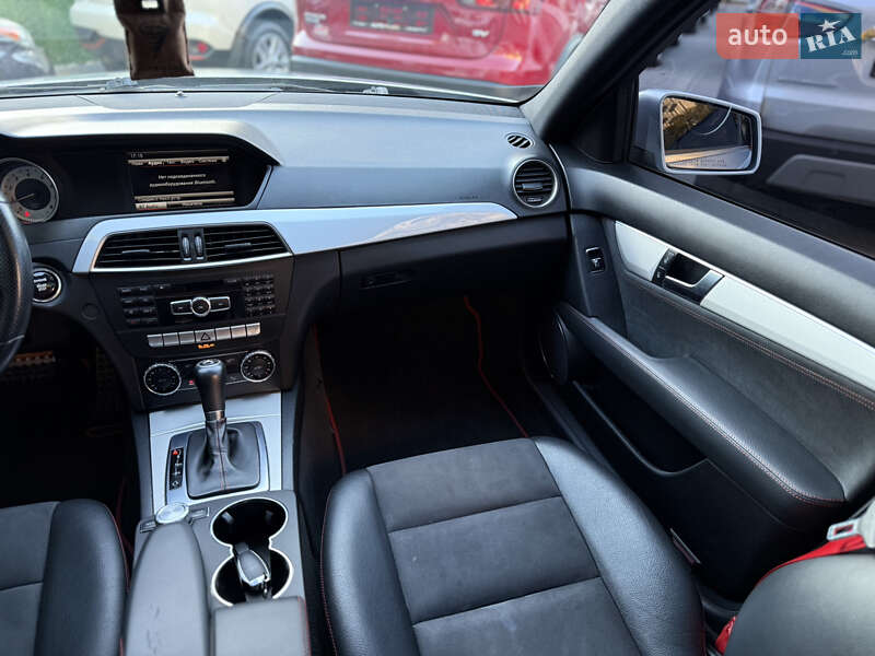 Седан Mercedes-Benz C-Class 2013 в Одессе