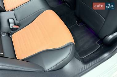 Седан Mercedes-Benz C-Class 2021 в  фото 47 Седан Mercedes-Benz C-Class 2021 в