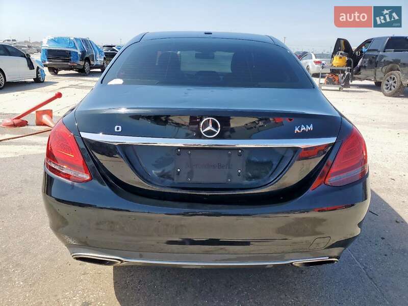 Седан Mercedes-Benz C-Class 2019 в Львові