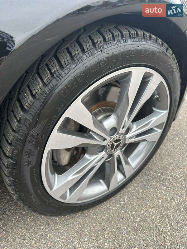 Седан Mercedes-Benz C-Class 2016 в Києві фото 8 Седан Mercedes-Benz C-Class 2016 в Києві