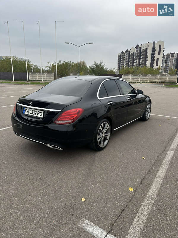 Седан Mercedes-Benz C-Class 2016 в Києві фото 17 Седан Mercedes-Benz C-Class 2016 в Києві