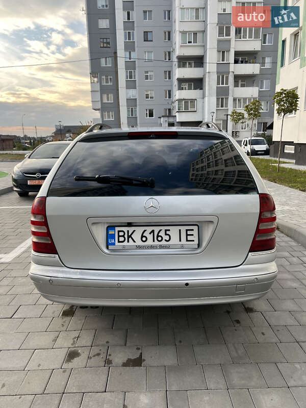 Універсал Mercedes-Benz C-Class 2007 в Вараші фото 13 Універсал Mercedes-Benz C-Class 2007 в Вараші