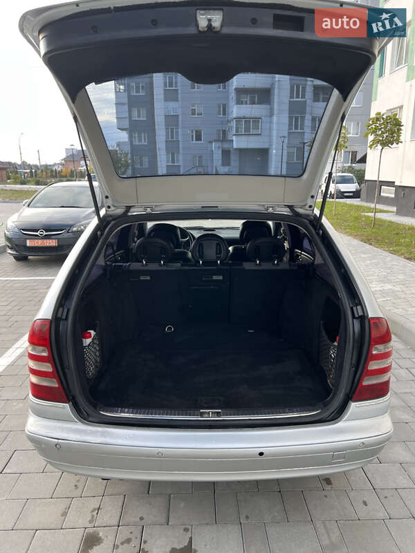 Універсал Mercedes-Benz C-Class 2007 в Вараші фото 17 Універсал Mercedes-Benz C-Class 2007 в Вараші