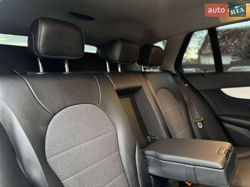 Универсал Mercedes-Benz C-Class 2015 в Кременце