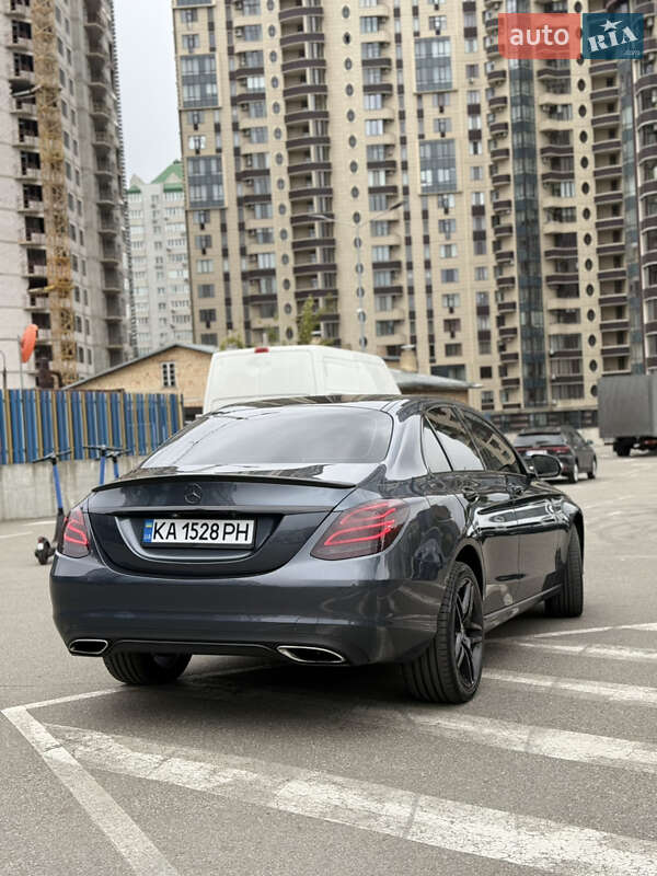 Седан Mercedes-Benz C-Class 2015 в Киеве фото 5 Седан Mercedes-Benz C-Class 2015 в Киеве