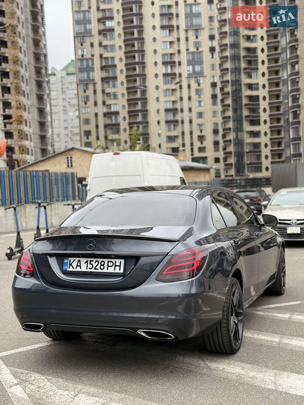 Седан Mercedes-Benz C-Class 2015 в Киеве фото 9 Седан Mercedes-Benz C-Class 2015 в Киеве