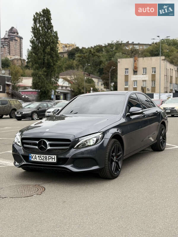 Седан Mercedes-Benz C-Class 2015 в Киеве фото 11 Седан Mercedes-Benz C-Class 2015 в Киеве