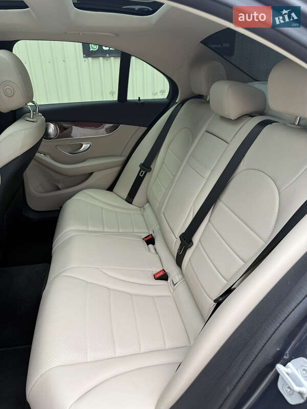 Седан Mercedes-Benz C-Class 2015 в Киеве фото 28 Седан Mercedes-Benz C-Class 2015 в Киеве