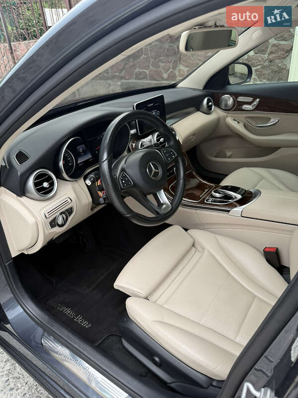 Седан Mercedes-Benz C-Class 2015 в Киеве фото 33 Седан Mercedes-Benz C-Class 2015 в Киеве