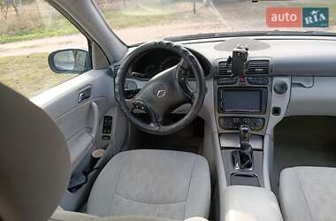 Седан Mercedes-Benz C-Class 2000 в 
