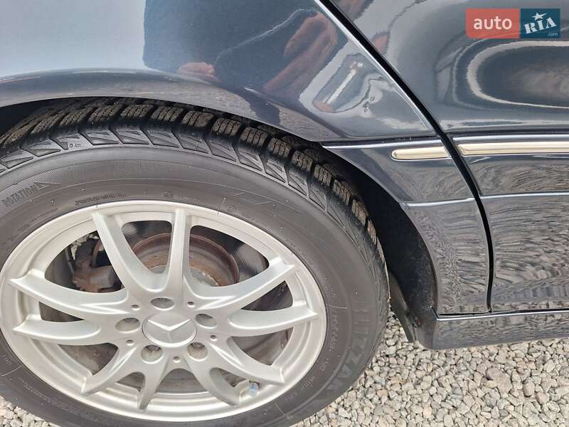 Седан Mercedes-Benz C-Class 2002 в Белой Церкви
