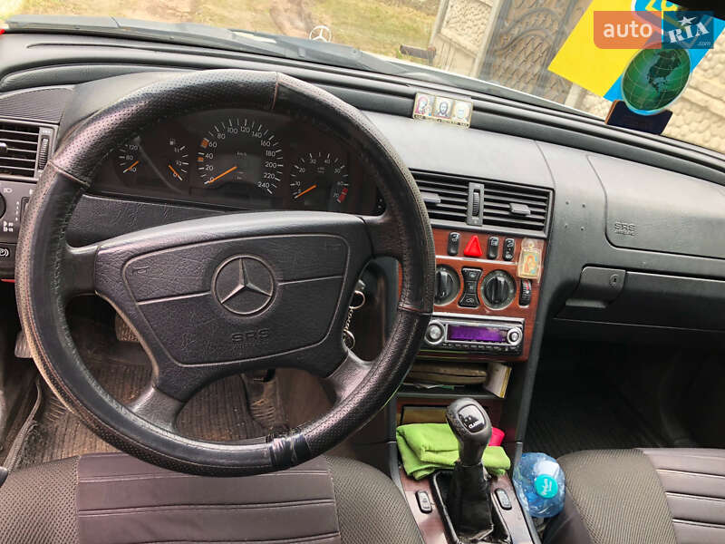 Седан Mercedes-Benz C-Class 1997 в Рівному