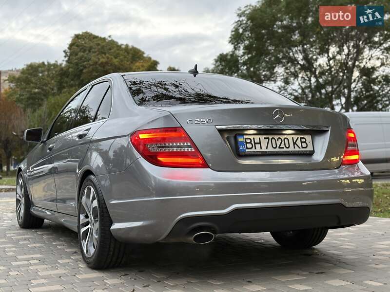 Седан Mercedes-Benz C-Class 2014 в Одессе фото 8 Седан Mercedes-Benz C-Class 2014 в Одессе