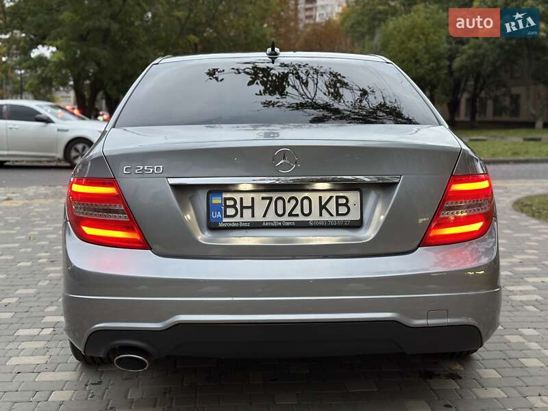 Седан Mercedes-Benz C-Class 2014 в Одессе фото 6 Седан Mercedes-Benz C-Class 2014 в Одессе