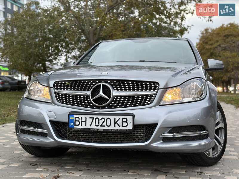 Седан Mercedes-Benz C-Class 2014 в Одессе фото 10 Седан Mercedes-Benz C-Class 2014 в Одессе