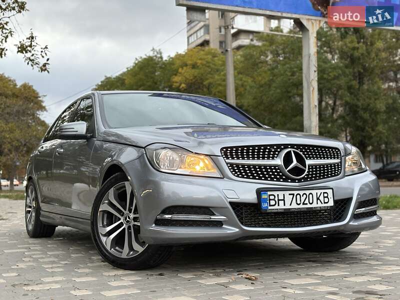 Седан Mercedes-Benz C-Class 2014 в Одессе фото 22 Седан Mercedes-Benz C-Class 2014 в Одессе