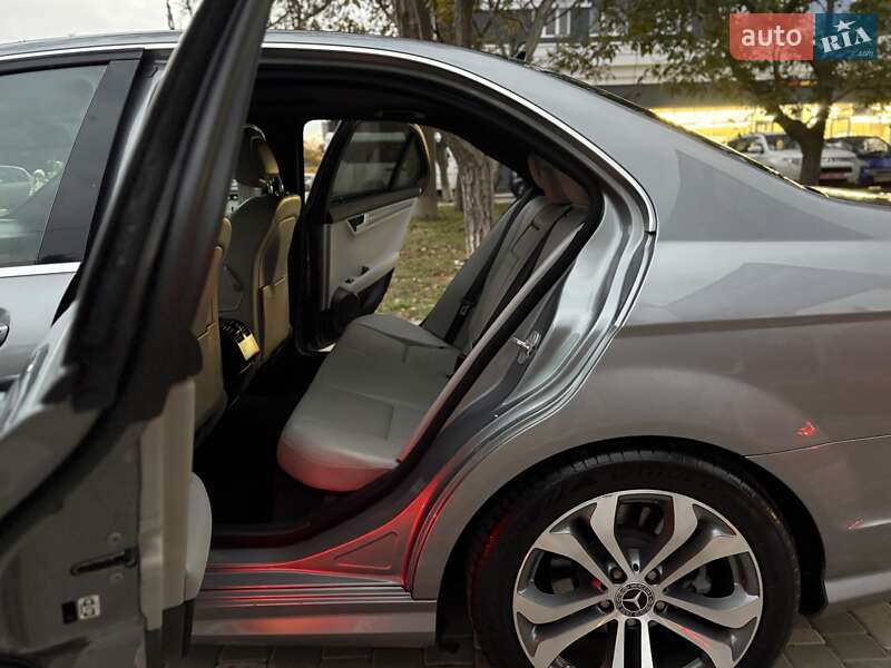 Седан Mercedes-Benz C-Class 2014 в Одессе фото 62 Седан Mercedes-Benz C-Class 2014 в Одессе