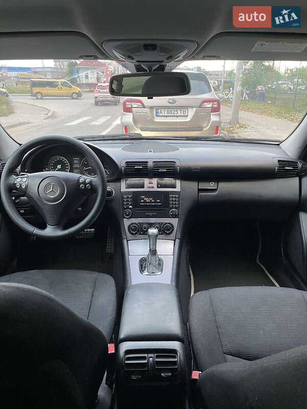 Седан Mercedes-Benz C-Class 2006 в Києві фото 24 Седан Mercedes-Benz C-Class 2006 в Києві