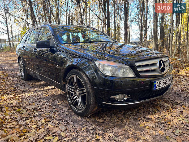 Седан Mercedes-Benz C-Class 2010 в Вінниці фото 16 Седан Mercedes-Benz C-Class 2010 в Вінниці