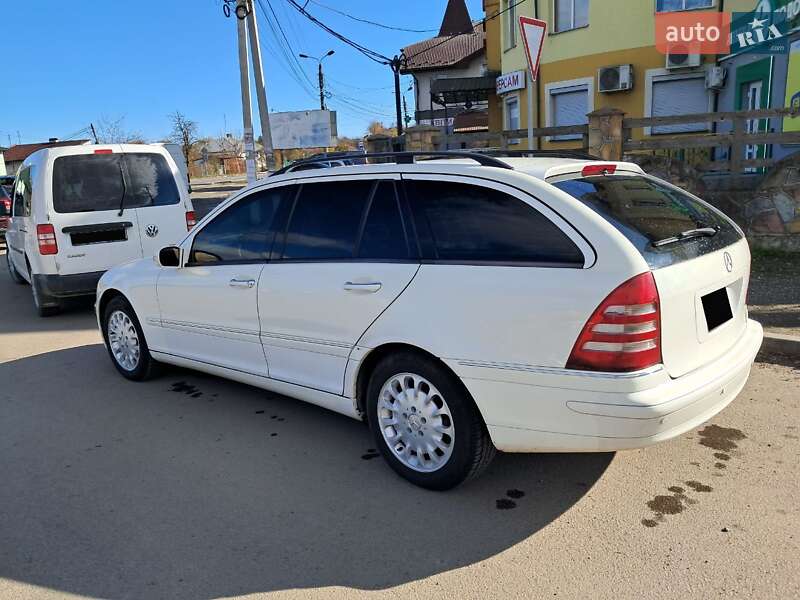 Универсал Mercedes-Benz C-Class 2004 в Ивано-Франковске фото 2 Универсал Mercedes-Benz C-Class 2004 в Ивано-Франковске