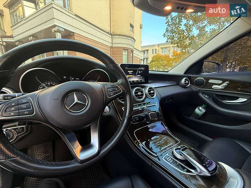 Седан Mercedes-Benz C-Class 2015 в Києві
