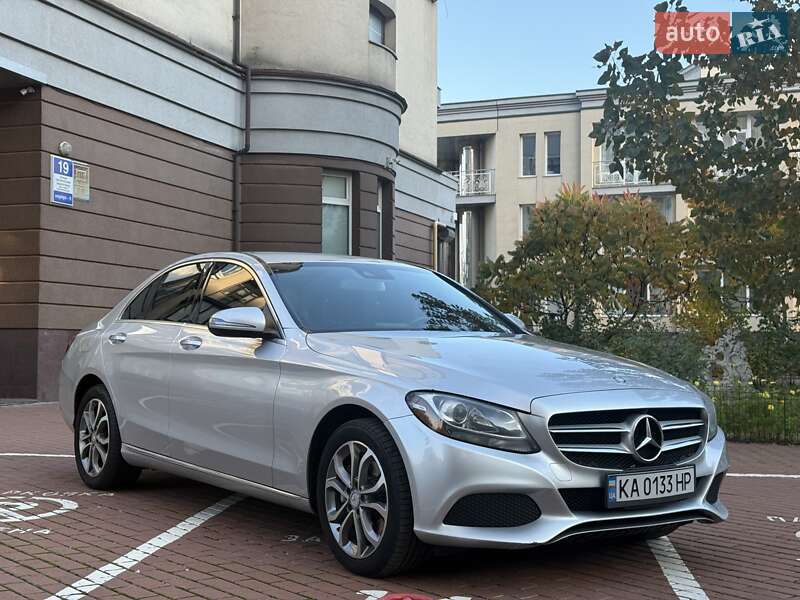Седан Mercedes-Benz C-Class 2015 в Києві