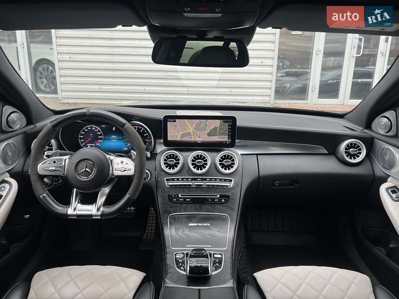 Седан Mercedes-Benz C-Class 2015 в Киеве