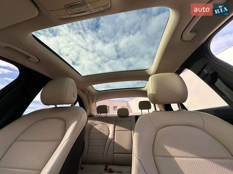 Седан Mercedes-Benz C-Class 2016 в Луцке фото 13 Седан Mercedes-Benz C-Class 2016 в Луцке