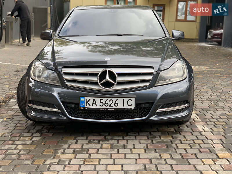 Седан Mercedes-Benz C-Class 2013 в Одесі фото 2 Седан Mercedes-Benz C-Class 2013 в Одесі