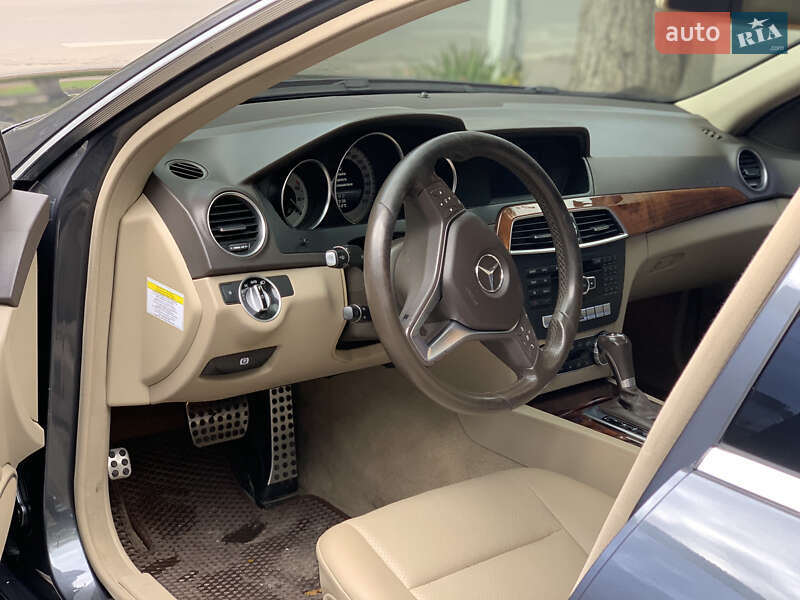 Седан Mercedes-Benz C-Class 2013 в Одесі фото 7 Седан Mercedes-Benz C-Class 2013 в Одесі