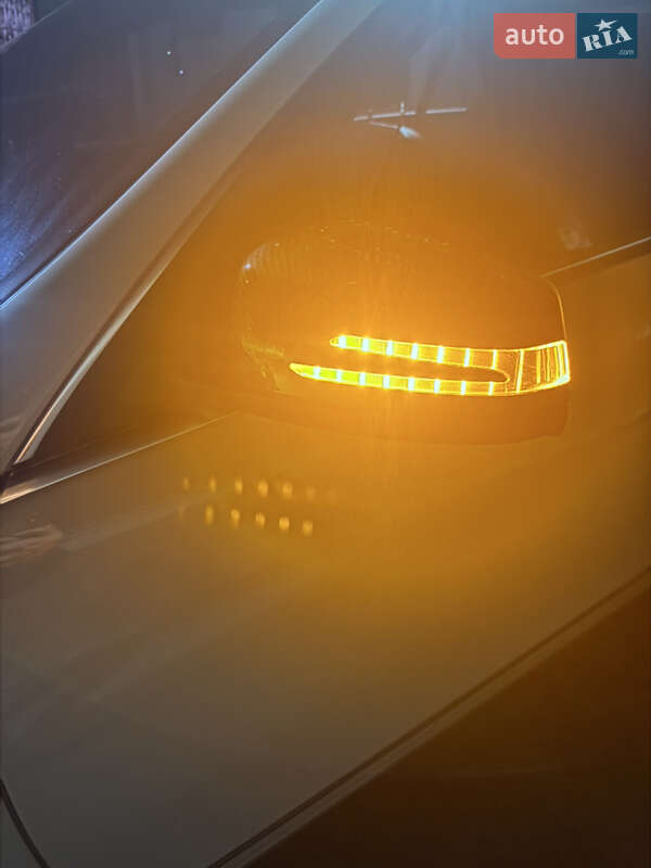 Седан Mercedes-Benz C-Class 2011 в Калинівці