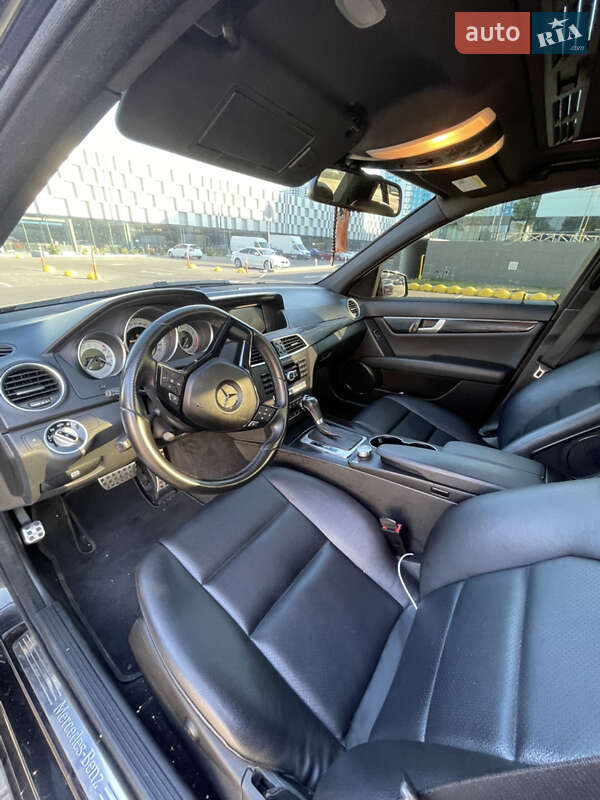Седан Mercedes-Benz C-Class 2012 в Одесі