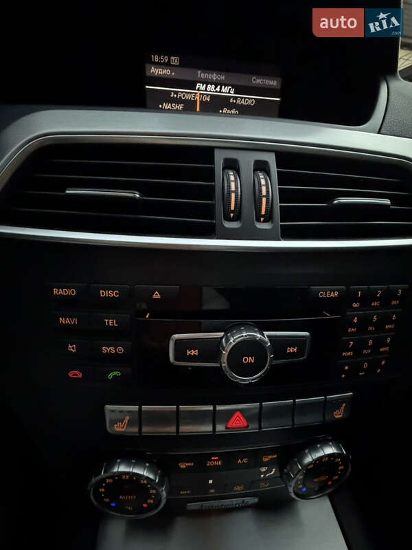 Седан Mercedes-Benz C-Class 2011 в Києві фото 64 Седан Mercedes-Benz C-Class 2011 в Києві