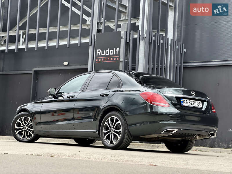Седан Mercedes-Benz C-Class 2018 в Києві фото 6 Седан Mercedes-Benz C-Class 2018 в Києві