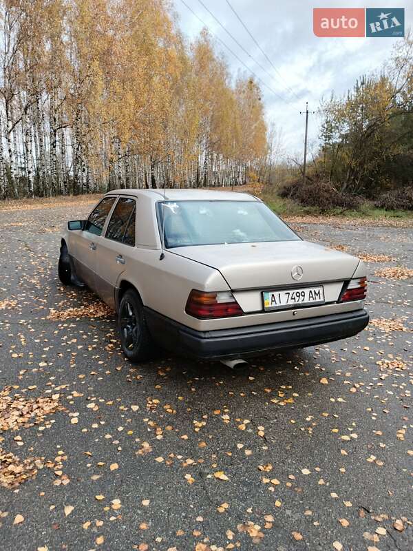 Седан Mercedes-Benz C-Class 1995 в Радомышле фото 4 Седан Mercedes-Benz C-Class 1995 в Радомышле