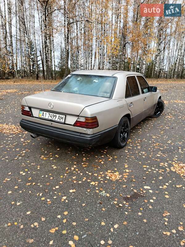 Седан Mercedes-Benz C-Class 1995 в Радомышле фото 9 Седан Mercedes-Benz C-Class 1995 в Радомышле