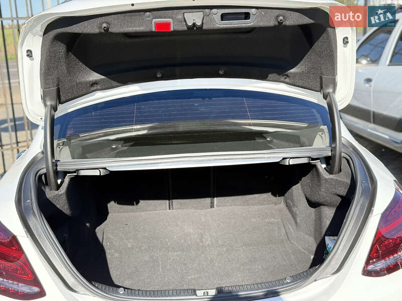 Седан Mercedes-Benz C-Class 2017 в Одесі фото 25 Седан Mercedes-Benz C-Class 2017 в Одесі