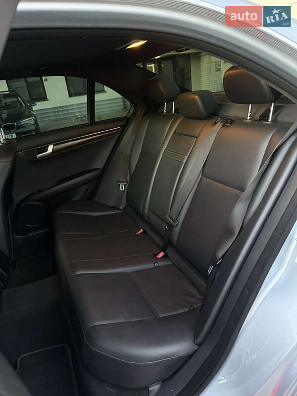 Седан Mercedes-Benz C-Class 2012 в Одесі