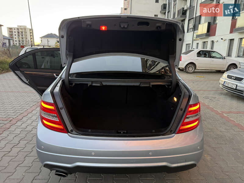 Седан Mercedes-Benz C-Class 2012 в Одесі