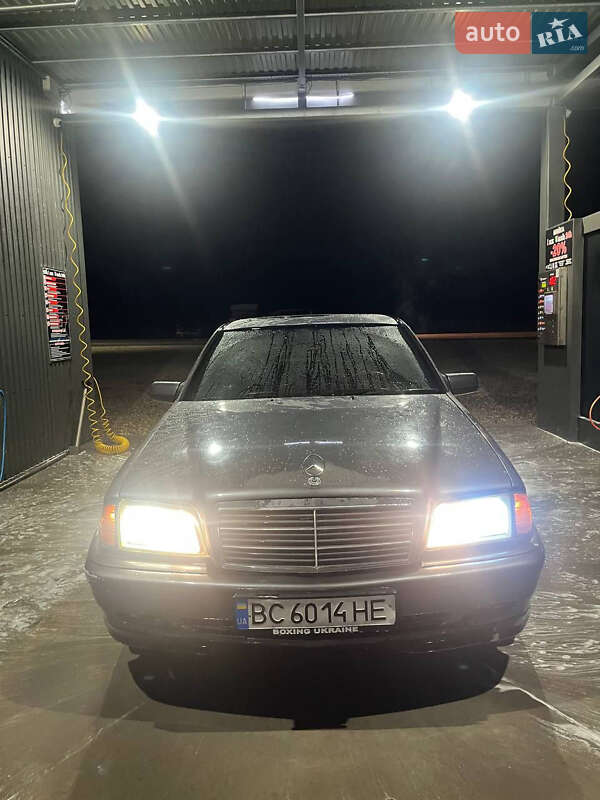 Седан Mercedes-Benz C-Class 1997 в Івано-Франківську фото 3 Седан Mercedes-Benz C-Class 1997 в Івано-Франківську