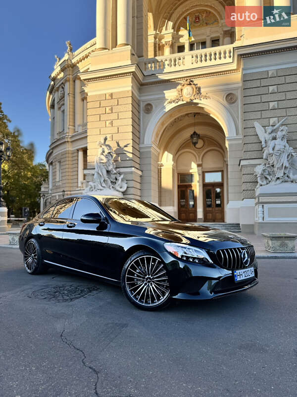 Седан Mercedes-Benz C-Class 2018 в Одесі фото 10 Седан Mercedes-Benz C-Class 2018 в Одесі