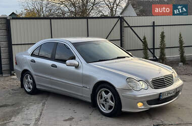 Седан Mercedes-Benz C-Class 2004 в Нетешине